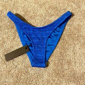 Triangl blue bikini